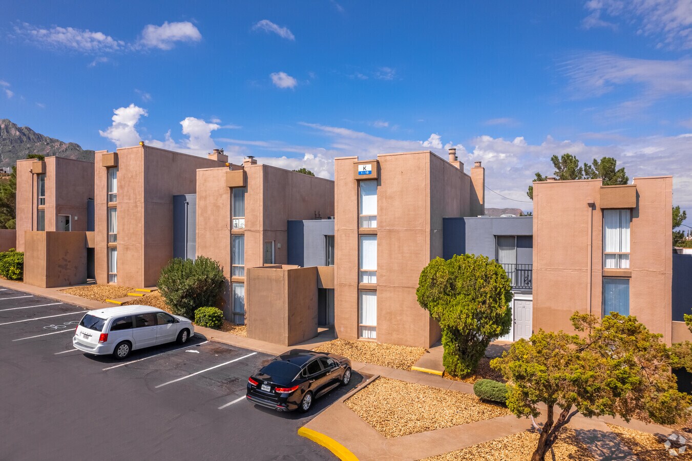 3334 Zion Ln, El Paso, TX 79904