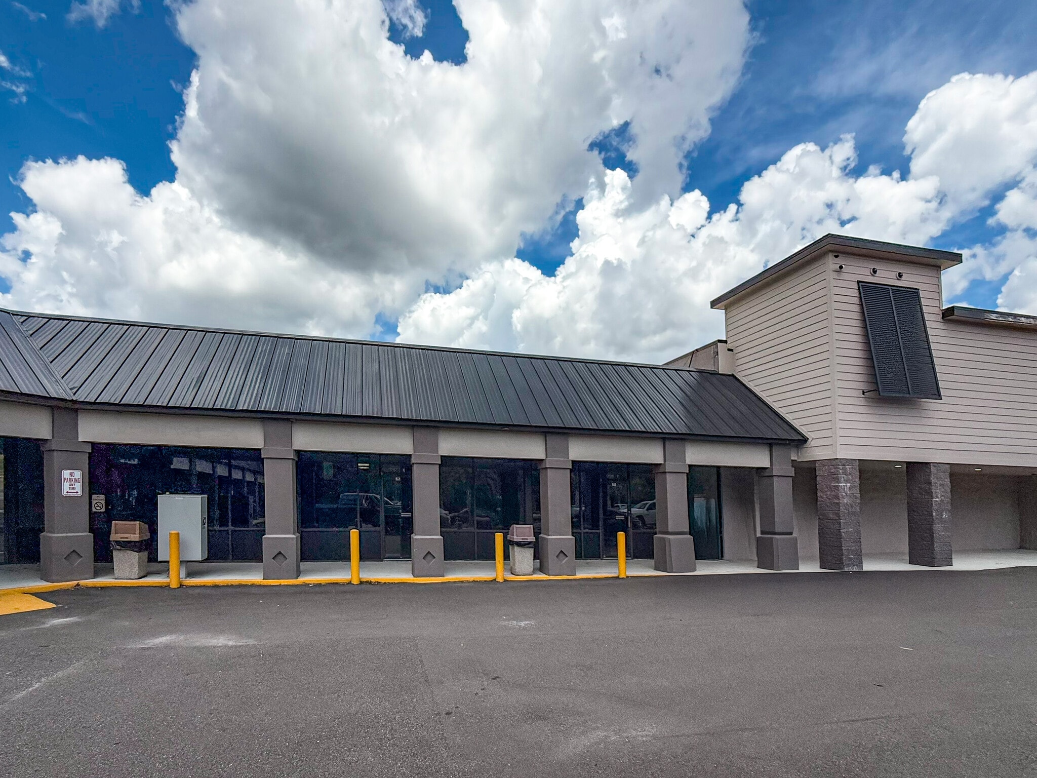 5150 Timuquana Rd, Jacksonville, FL for lease Building Photo- Image 1 of 3