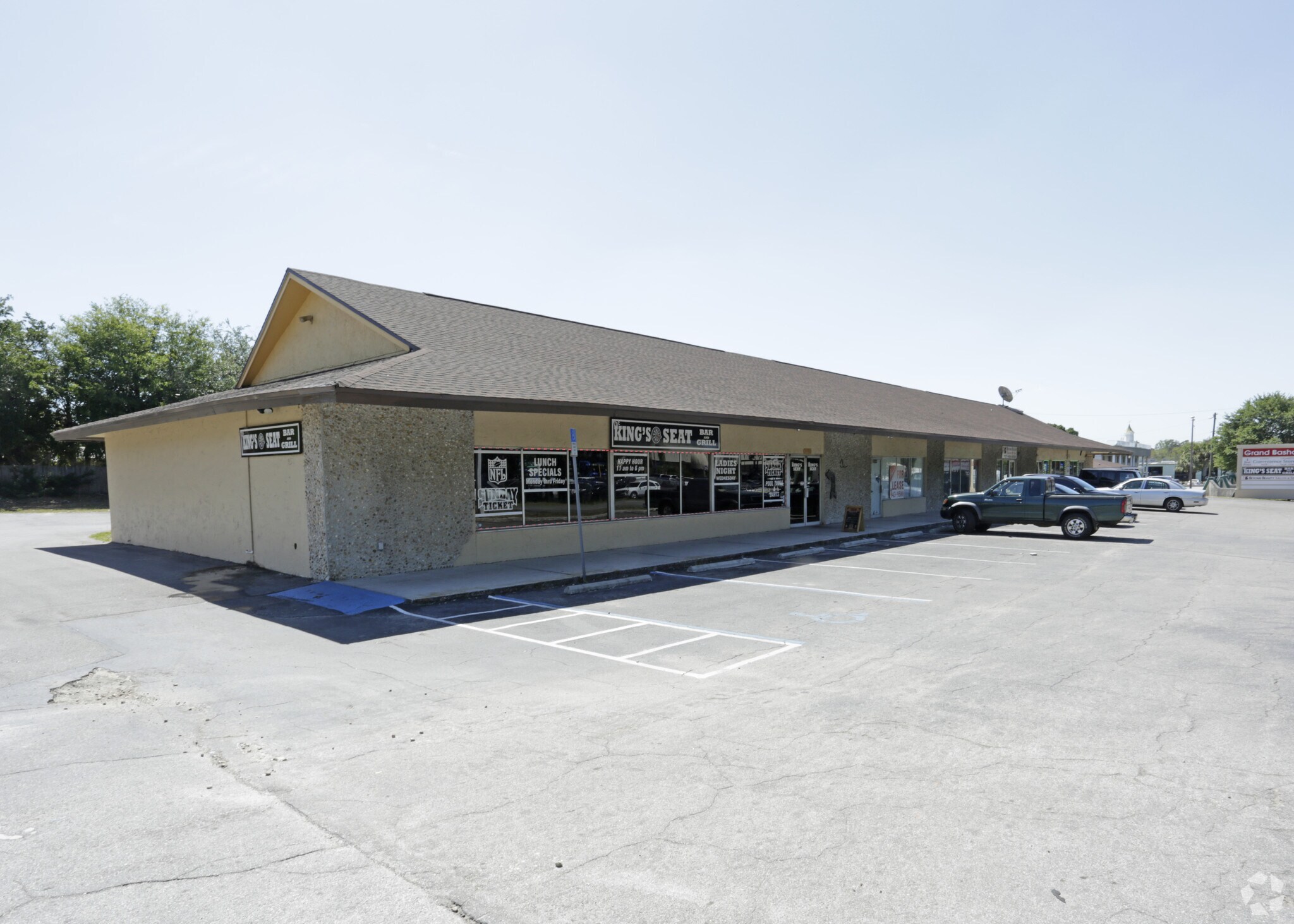 3424-3434 Grand Blvd, Holiday, FL for lease Primary Photo- Image 1 of 3