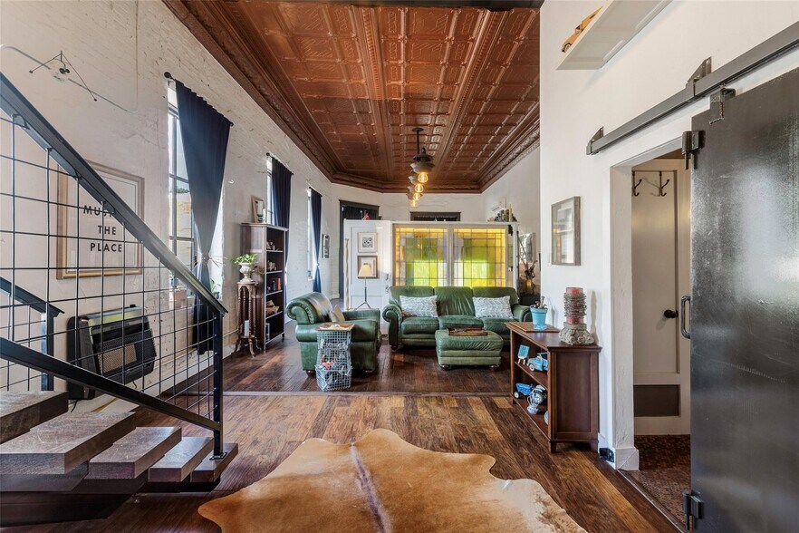 201 W Main St, Cumby, TX for sale - Building Photo - Image 3 of 34