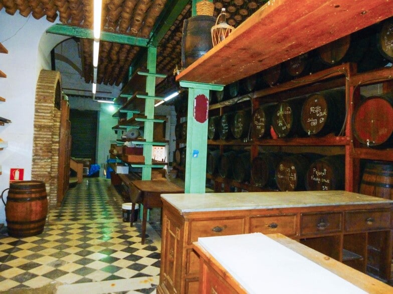 Multifamily in Sant Feliu de Guíxols, Gerona for sale - Interior Photo - Image 3 of 31