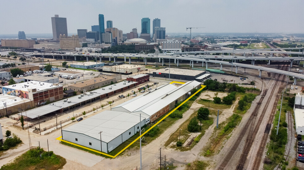 400 E Vickery Blvd, Fort Worth, TX for sale - Aerial - Image 1 of 42