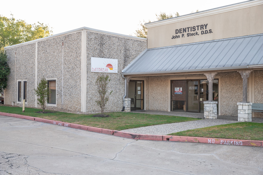 2551-2553 S Texas Ave, College Station, TX for sale - Building Photo - Image 1 of 1