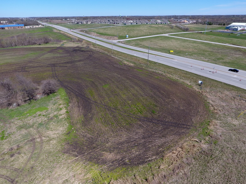 26310 SW Wyatt Rd, Blue Springs, MO for sale - Aerial - Image 2 of 4