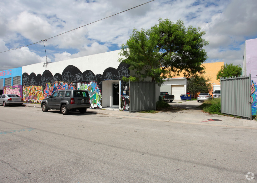 239 NW 26th St, Miami, FL for lease - Building Photo - Image 1 of 14