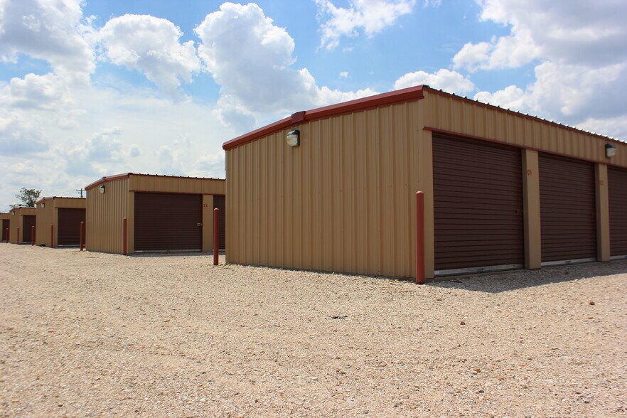 4585 Tabor, Bryan, TX 77808