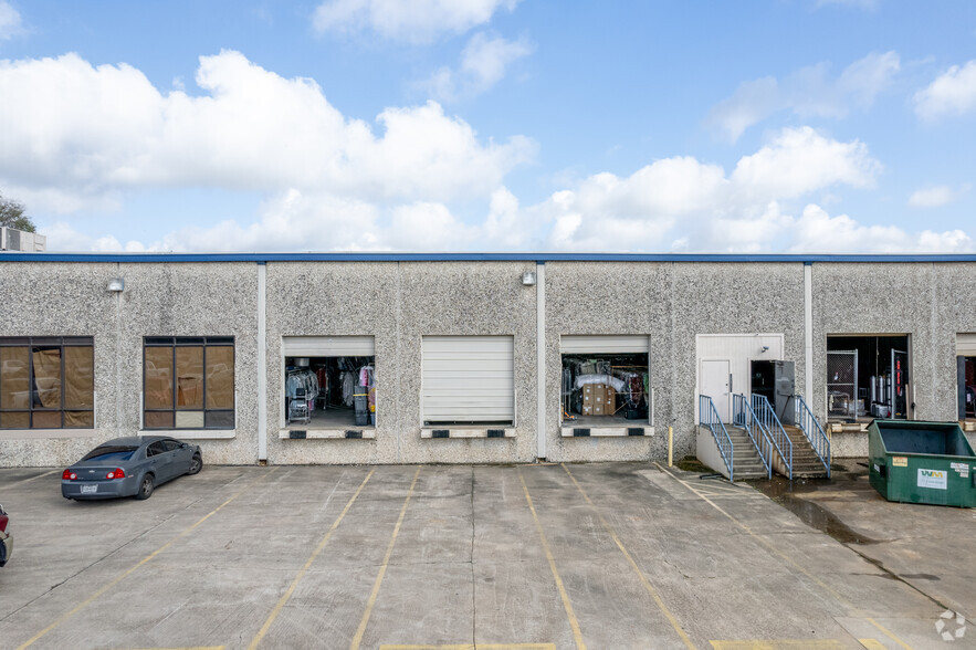 4551-4599 S Wayside Dr, Houston, TX for lease - Building Photo - Image 2 of 6