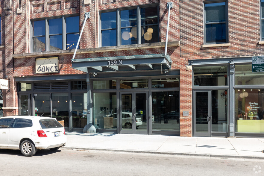 159 N Sangamon St, Chicago, IL for lease - Building Photo - Image 3 of 9