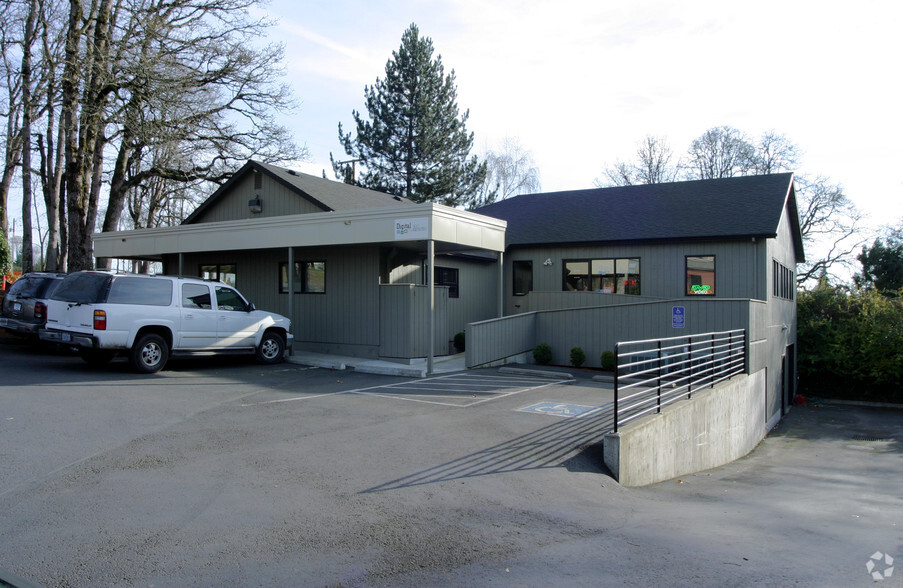 11705 SW 68th Ave, Portland, OR for lease - Building Photo - Image 1 of 9