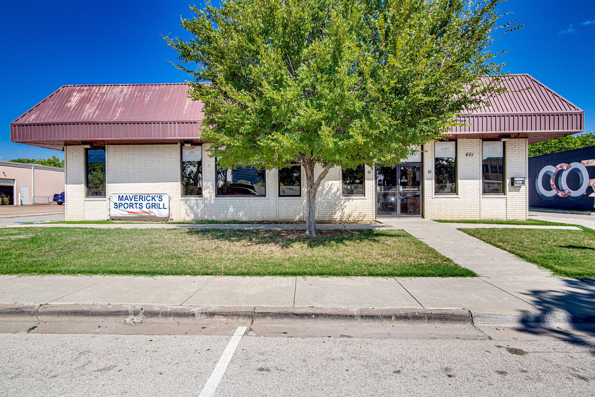 601 E Main St, Arlington, TX for sale Building Photo- Image 1 of 1