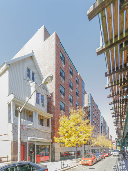 1211-1221 Southern Blvd, Bronx, NY for lease - Primary Photo - Image 1 of 3