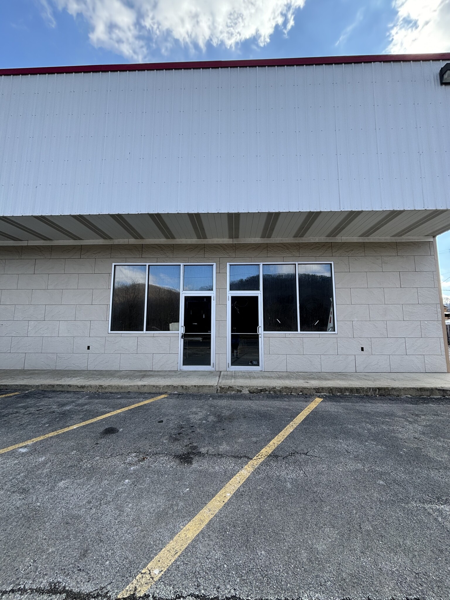 1132 3rd Ave, Ford City, PA for lease Building Photo- Image 1 of 6