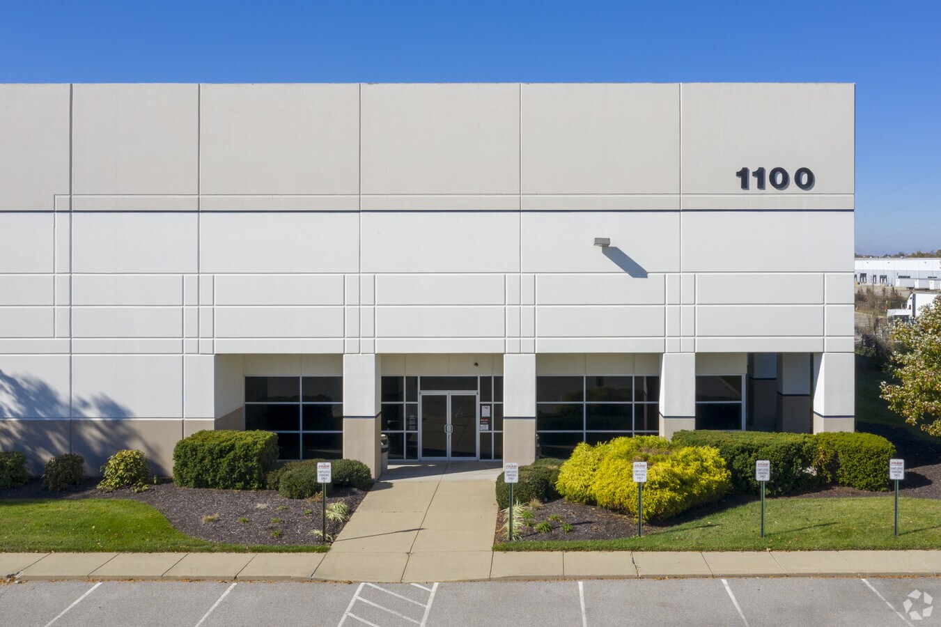 1100 Worldwide Blvd, Hebron, KY 41048