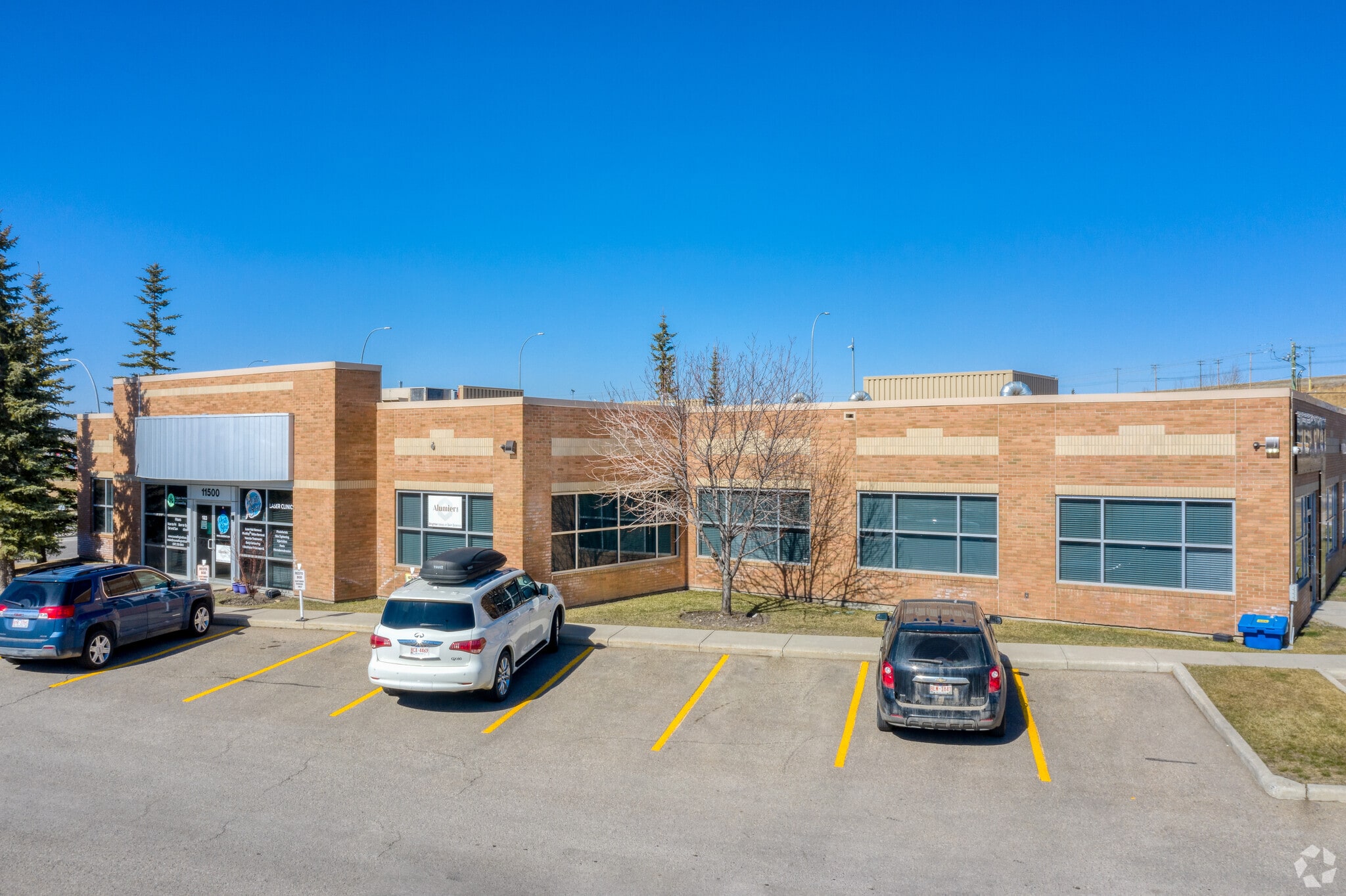 11500 29th St SE, Calgary, AB for sale Primary Photo- Image 1 of 1