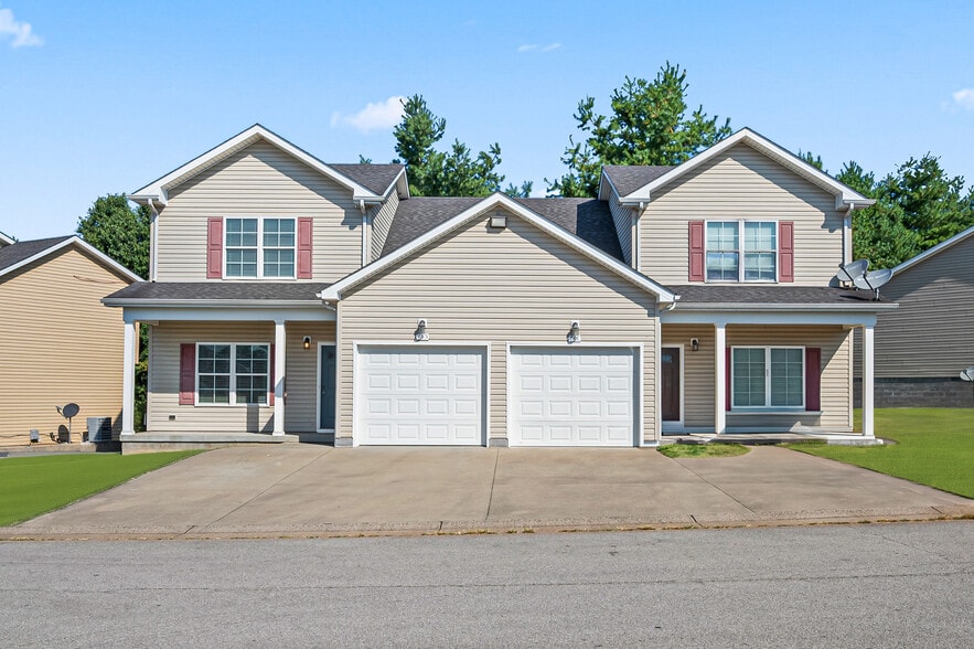 124 Walnut Creek Ct, Bowling Green, KY for sale - Building Photo - Image 1 of 30