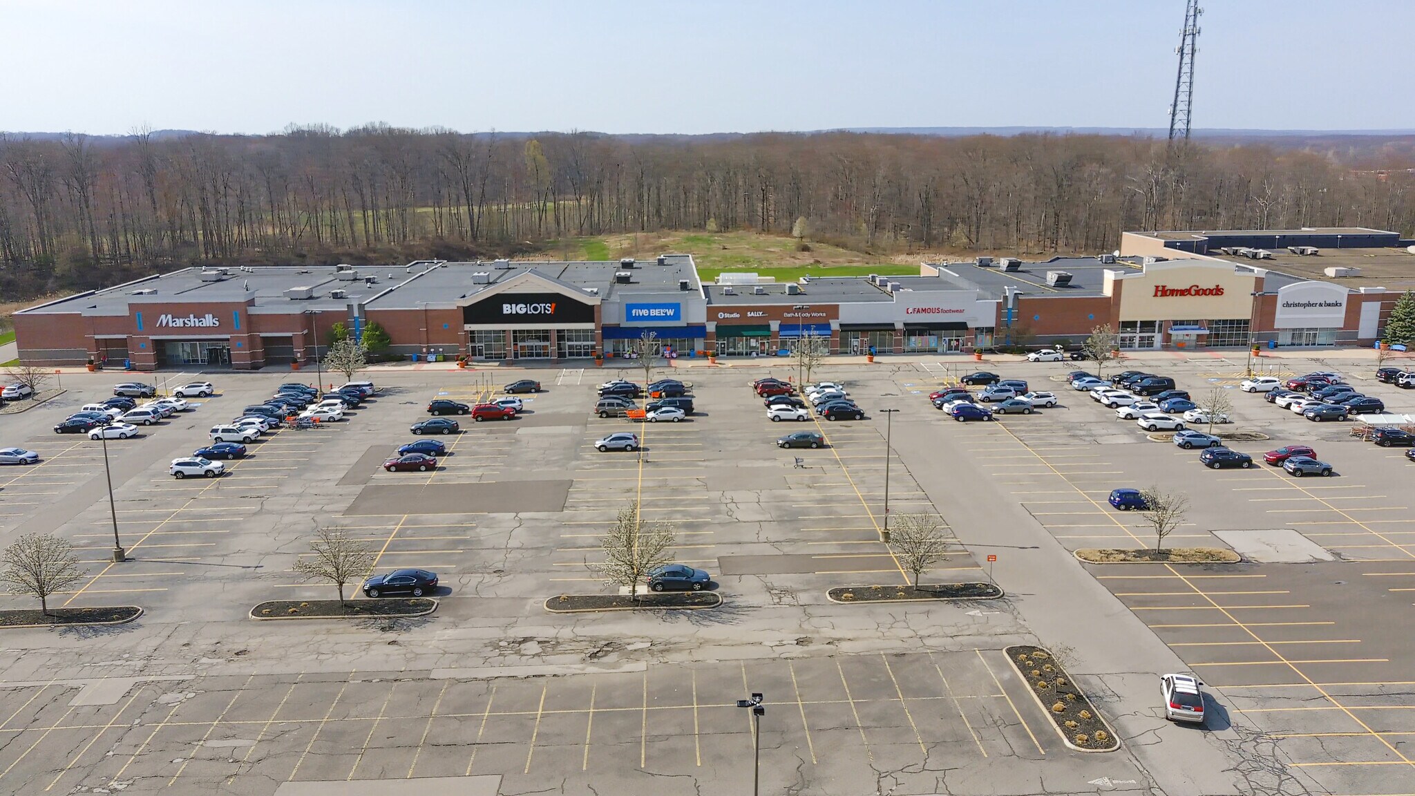 7055-7205 N Aurora Rd, Aurora, OH for lease Building Photo- Image 1 of 17