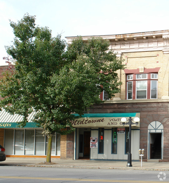 36 E 4th St, Emporium, PA for sale - Primary Photo - Image 1 of 1