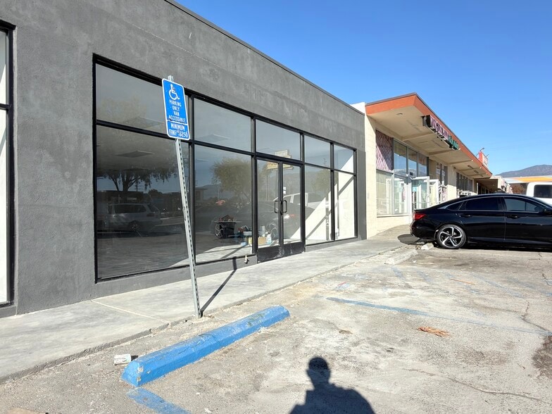 1645 Indian Hill Blvd, Pomona, CA for lease - Building Photo - Image 3 of 20