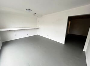 1238 SE Gideon St, Portland, OR for lease Building Photo- Image 1 of 2