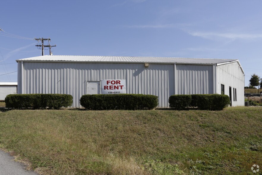 507 W Rd, Simpsonville, SC 29680