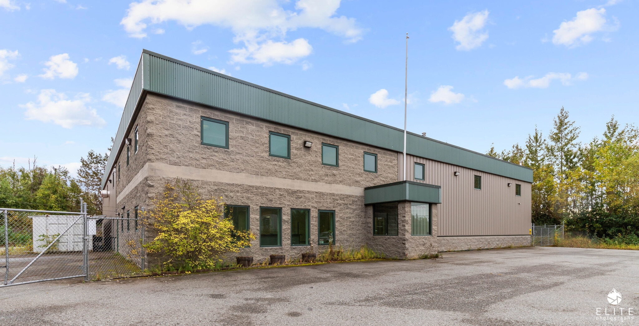 3600 E Bogard Rd, Wasilla, AK for sale Primary Photo- Image 1 of 1