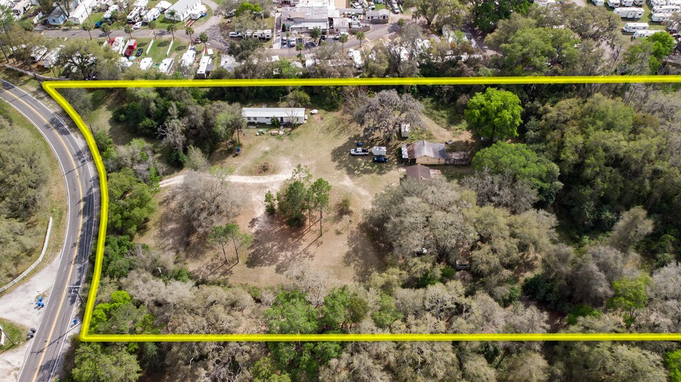 9204 Williams Rd, Seffner, FL 33584