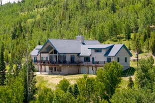 Aspen Hollow - Airbnb Property