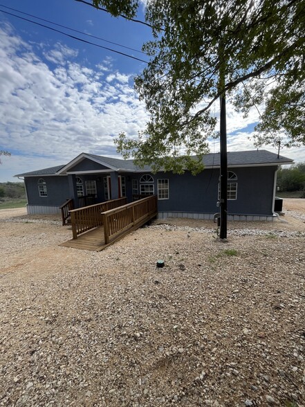 3782 FM 725, New Braunfels, TX for lease - Building Photo - Image 1 of 14