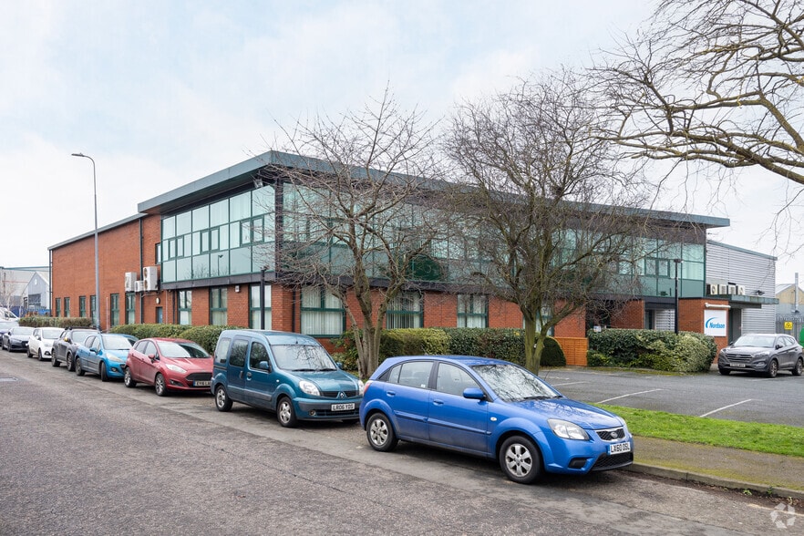 Quayside Industrial Estate, Maldon for lease - Building Photo - Image 1 of 3