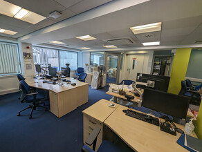 100 Manor St, Falkirk for lease Interior Photo- Image 2 of 6