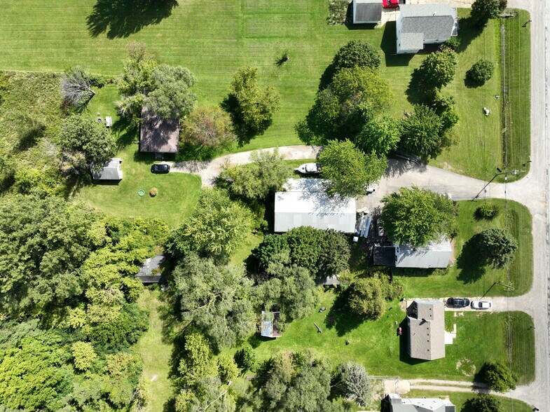 12181 Dixie Hwy, Birch Run, MI 48415 Dixie 3 parcels