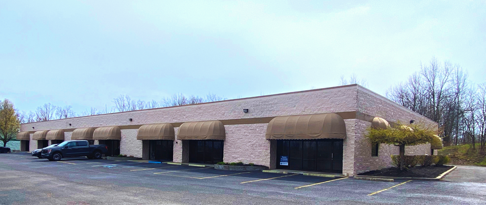 109 Platinum Dr, Bridgeport, WV for lease - Building Photo - Image 2 of 25