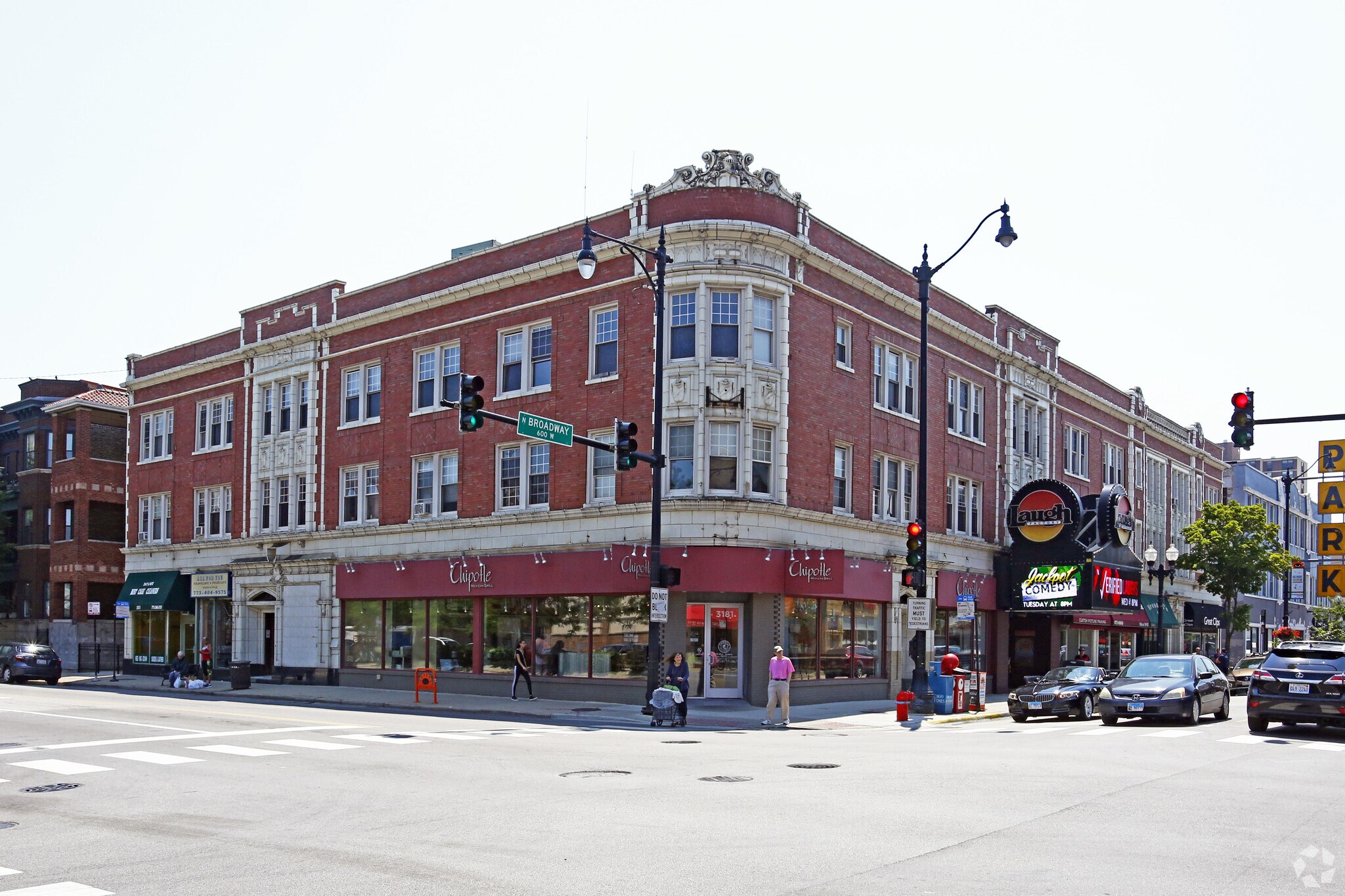3165-3181 N Broadway St, Chicago, IL for lease Primary Photo- Image 1 of 5