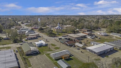211 Glover Dr, Newton, TX - AERIAL map view - Image1