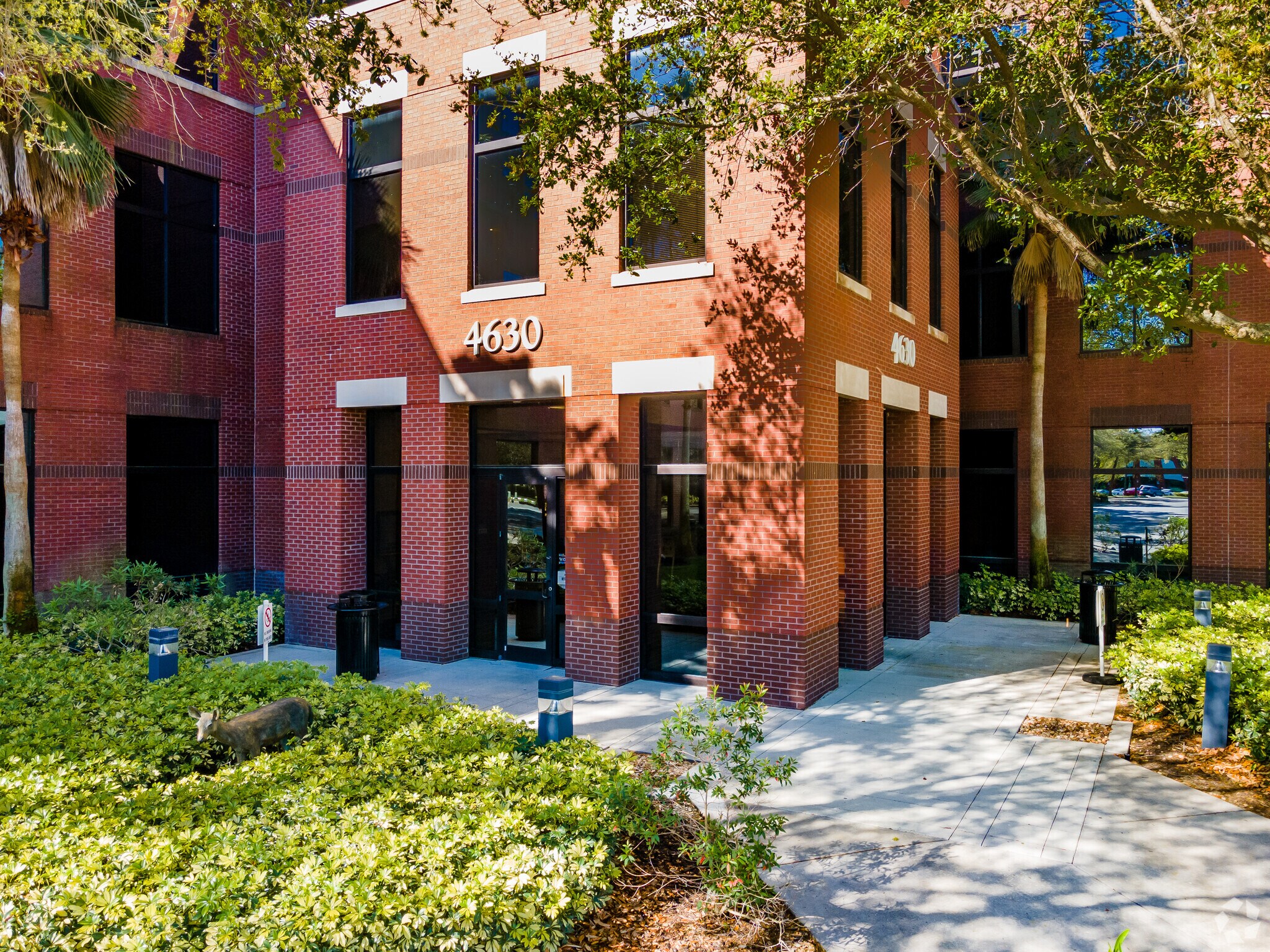 4502 Woodland Corporate Blvd, Tampa, FL 33614 Woodland Corporate