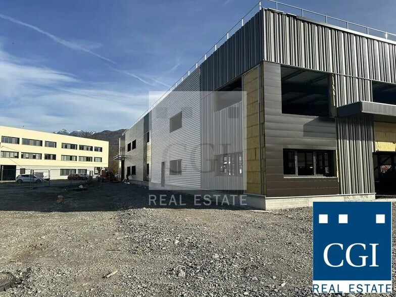 Flex in Grenoble for lease - Building Photo - Image 3 of 14