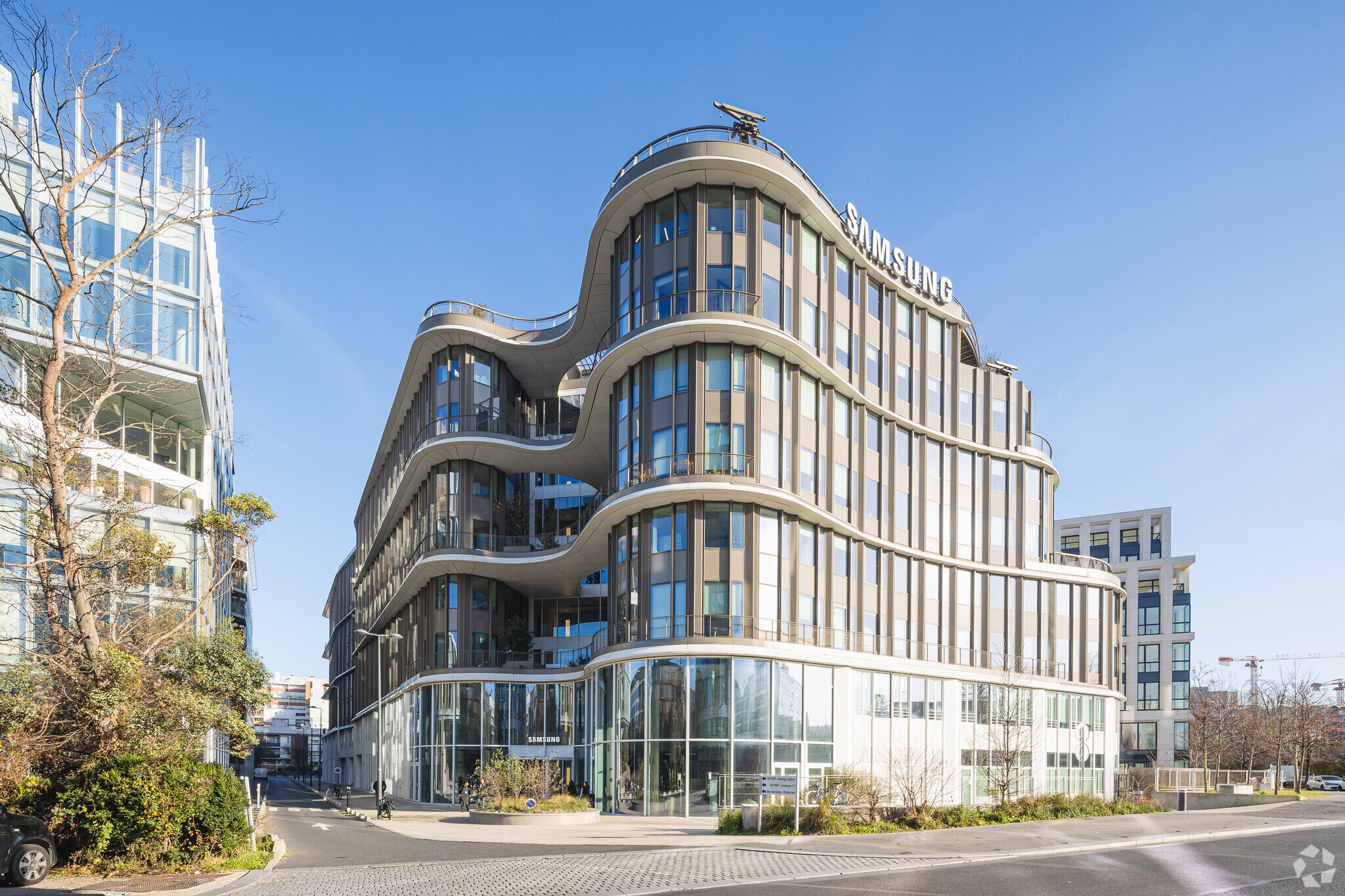 6 Rue Fructidor, Saint-Ouen-sur-Seine for lease Primary Photo- Image 1 of 6