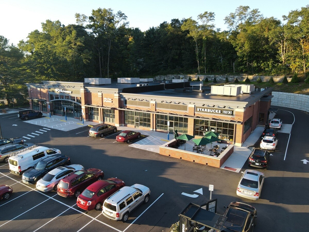 965 White Plains Rd, Trumbull, CT 06611 CVS Plaza