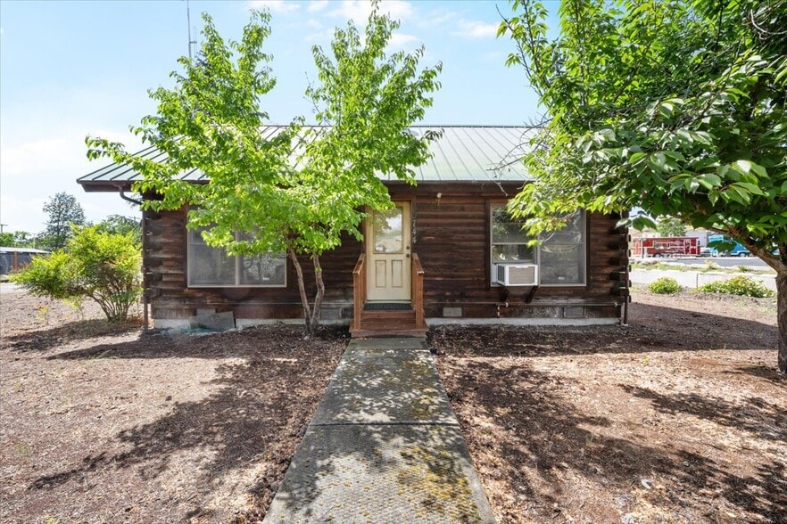 10744 OR-62 Eagle Point, OR