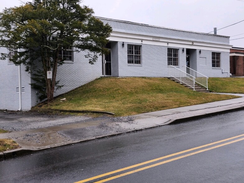 4 Union Pl, Newton, NJ for sale - Building Photo - Image 1 of 1