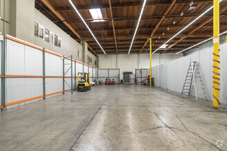 31259 Wiegman Rd, Hayward, CA for lease Interior Photo- Image 1 of 5