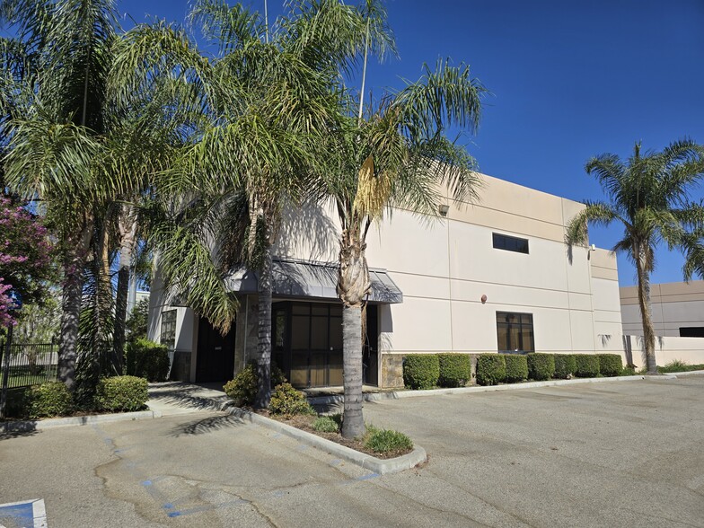 6665 Doolittle Ave, Riverside, CA for lease - Building Photo - Image 2 of 13