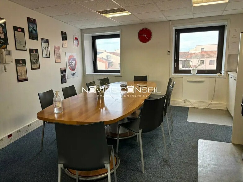 Office in Toulouse for lease - Interior Photo - Image 3 of 7