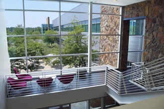 355 Ledgelawn Dr, Conway, AR for sale Interior Photo- Image 2 of 9