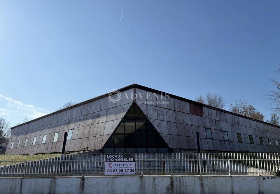 Office in Épinal for lease Building Photo- Image 1 of 8