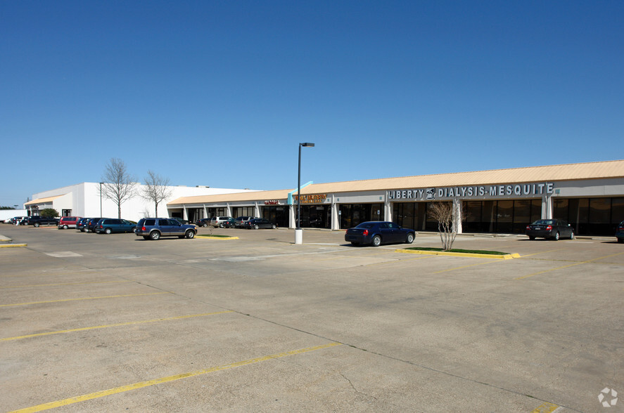 3330 N Galloway Ave, Mesquite, TX for lease - Building Photo - Image 2 of 11