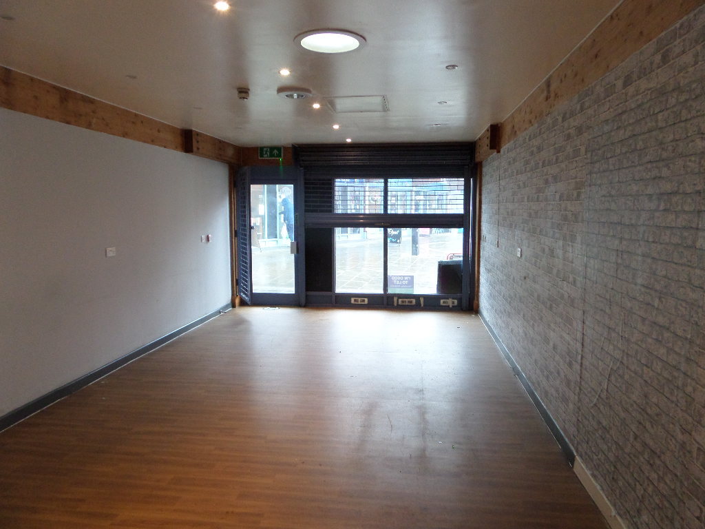 Talbot St, Maesteg for lease Interior Photo- Image 1 of 2