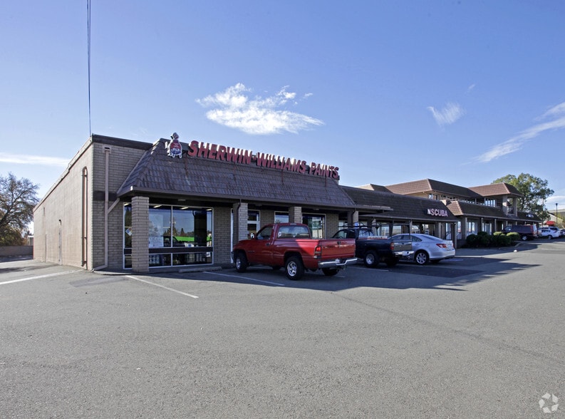 5112-5122 Madison Ave, Sacramento, CA for lease - Building Photo - Image 2 of 13