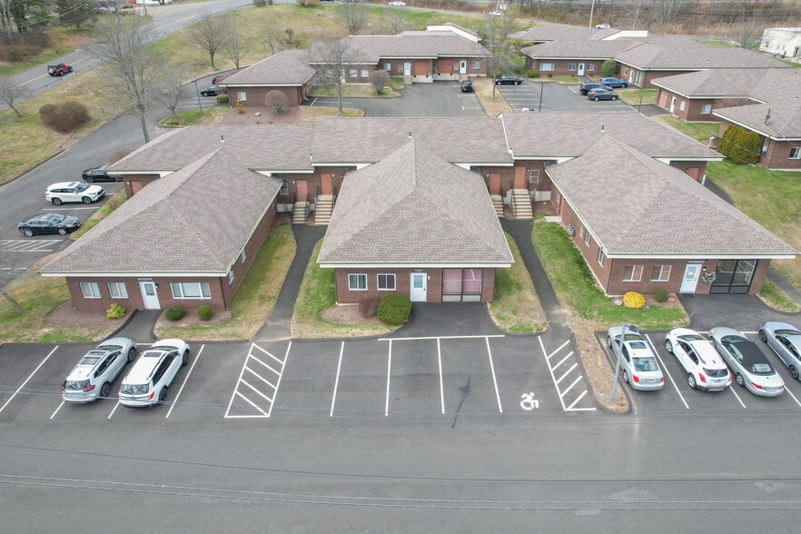 375 Morgan Ln, West Haven, CT for sale - Building Photo - Image 2 of 10