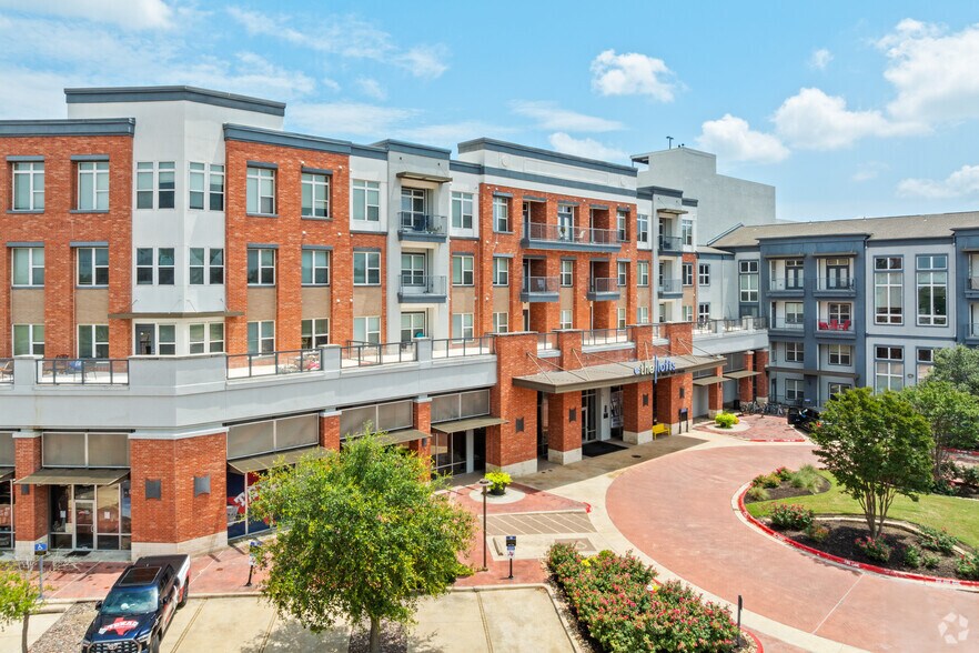 614 Holleman Dr, College Station, TX for sale - Primary Photo - Image 1 of 1